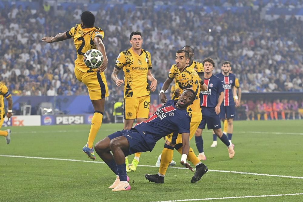 篮球NBA球探称某新秀将成未来顶级球星